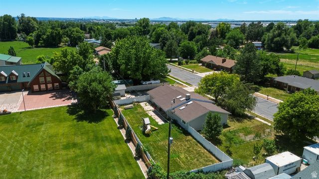 1016 N 325 W, Harrisville, UT 84404