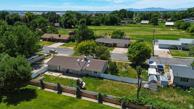 1016 N 325 W, Harrisville, UT 84404