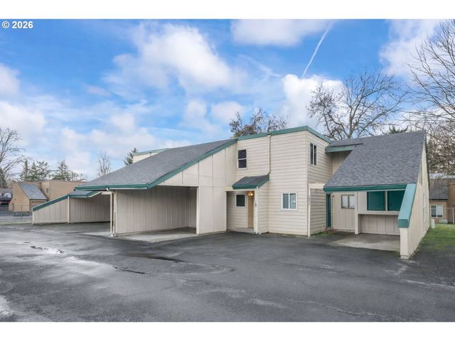 7886 Se STEPHANIE Ct, Milwaukie, OR 97222