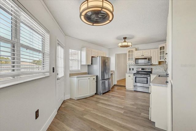 7012 PIN CHERRY LANE, Port Richey, FL 34668