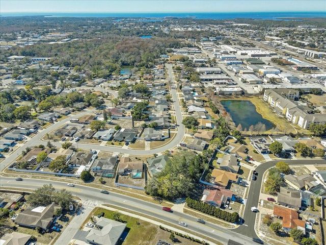 7012 PIN CHERRY LANE, Port Richey, FL 34668