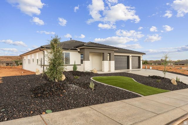 3835 W 2570 S, Hurricane, UT 84737