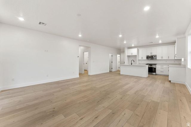 3835 W 2570 S, Hurricane, UT 84737