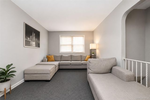 76 Dongan Avenue, Staten Island, NY 10314