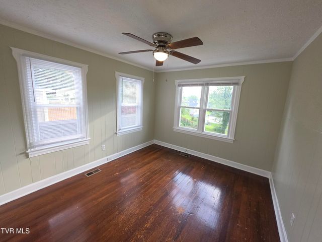 1216 Maryland Avenue, Bristol, TN 37620
