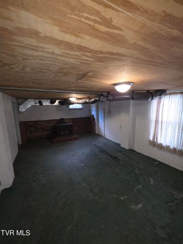 1216 Maryland Avenue, Bristol, TN 37620