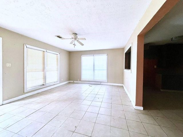 2814 Elysian Street, Houston, TX 77009