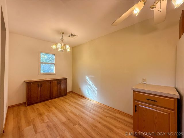 382 Seminole Road, Lone Grove, OK 73443