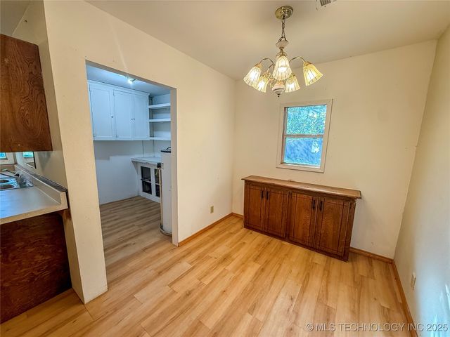 382 Seminole Road, Lone Grove, OK 73443