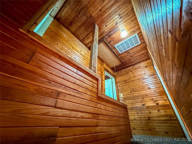 382 Seminole Road, Lone Grove, OK 73443