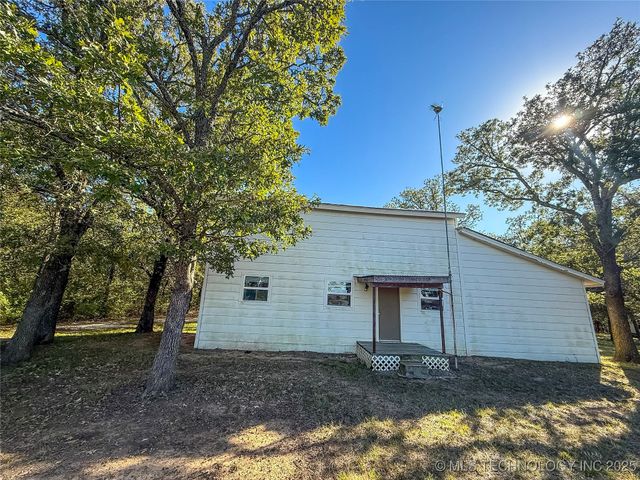 382 Seminole Road, Lone Grove, OK 73443