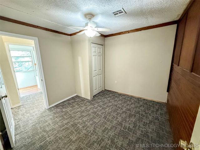 382 Seminole Road, Lone Grove, OK 73443