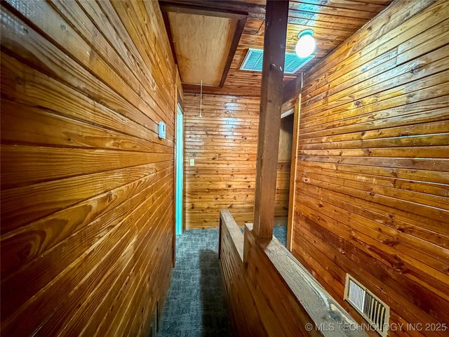 382 Seminole Road, Lone Grove, OK 73443