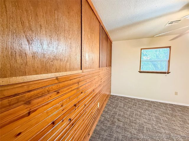 382 Seminole Road, Lone Grove, OK 73443