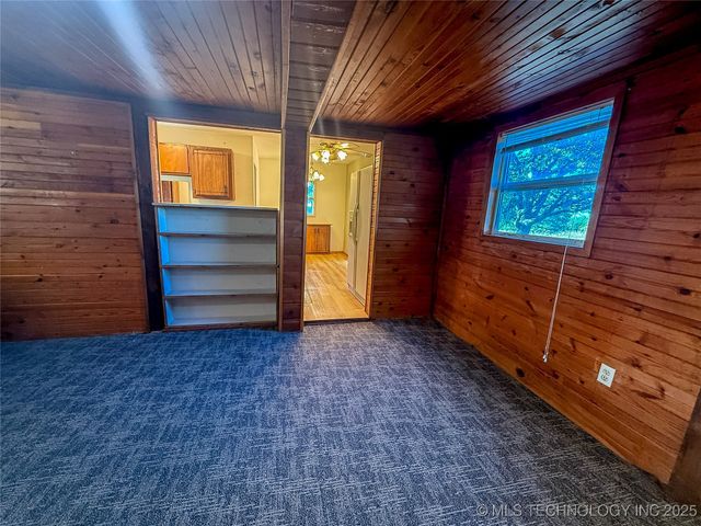 382 Seminole Road, Lone Grove, OK 73443