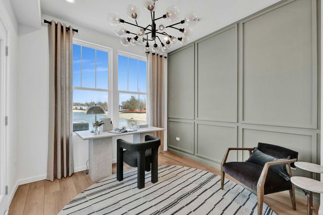 1067 Houston Street 89004, Batavia, IL 60510