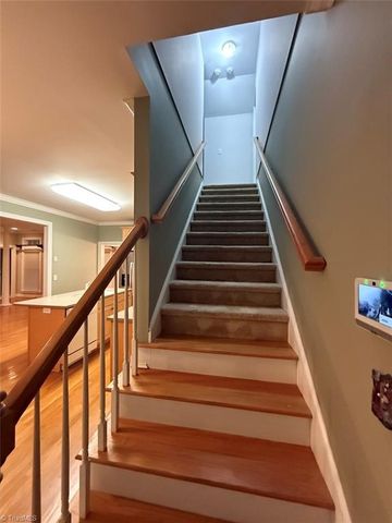 2208 Anchoridge Avenue, High Point, NC 27265