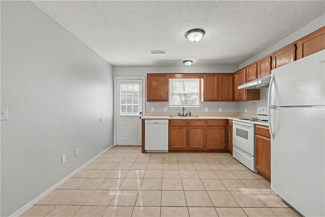 3409 SW Victoria Place, Bentonville, AR 72712