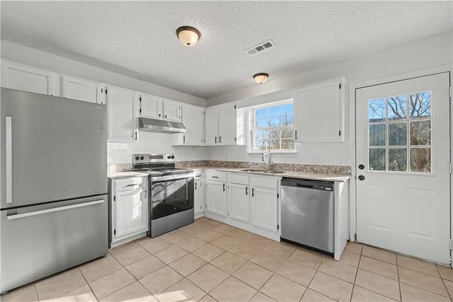 3409 SW Victoria Place, Bentonville, AR 72712