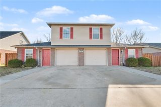 3409 SW Victoria Place, Bentonville, AR 72712