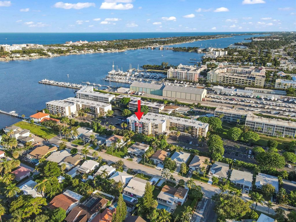 890 N Federal Highway 403, Lantana, FL 33462