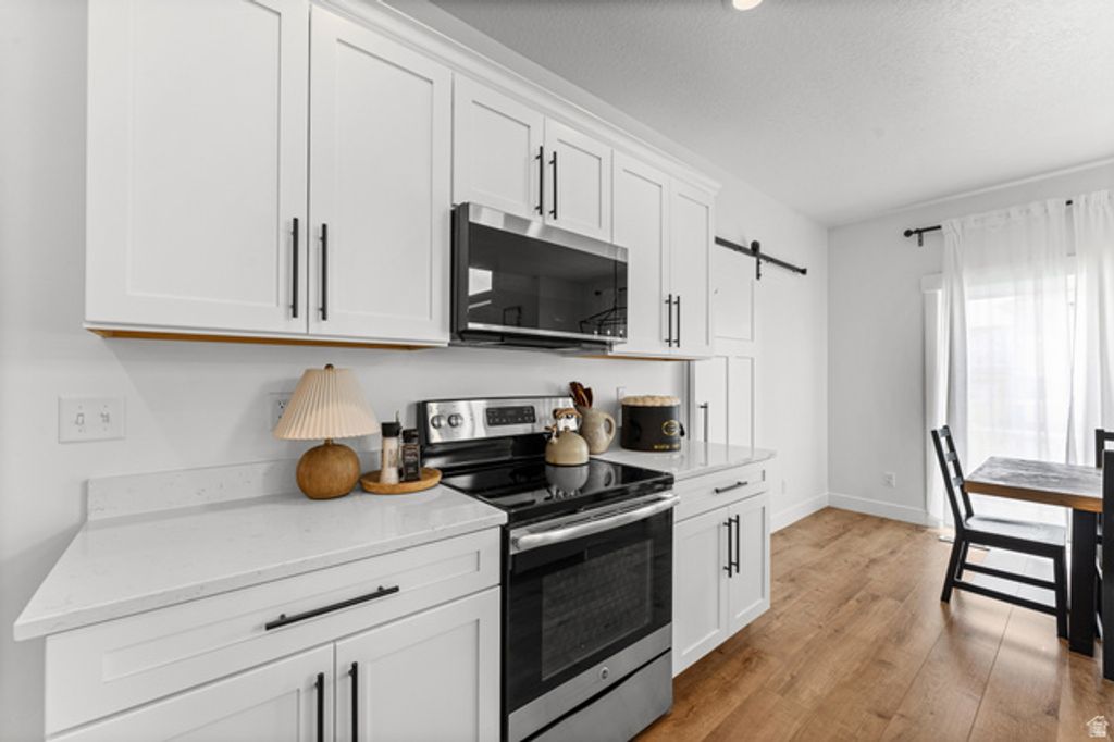 Image 19 of property listing at 6732 W DESERT MESA DR, Herriman, UT 84096
