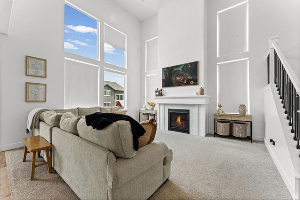 Image 3 of property listing at 6732 W DESERT MESA DR, Herriman, UT 84096