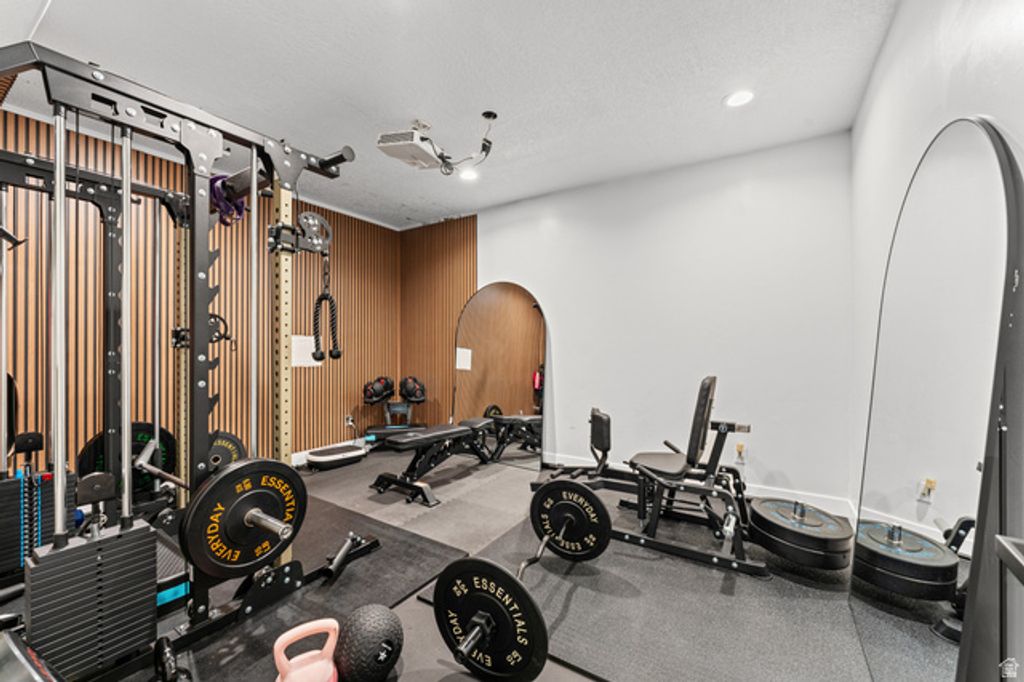 Image 36 of property listing at 6732 W DESERT MESA DR, Herriman, UT 84096