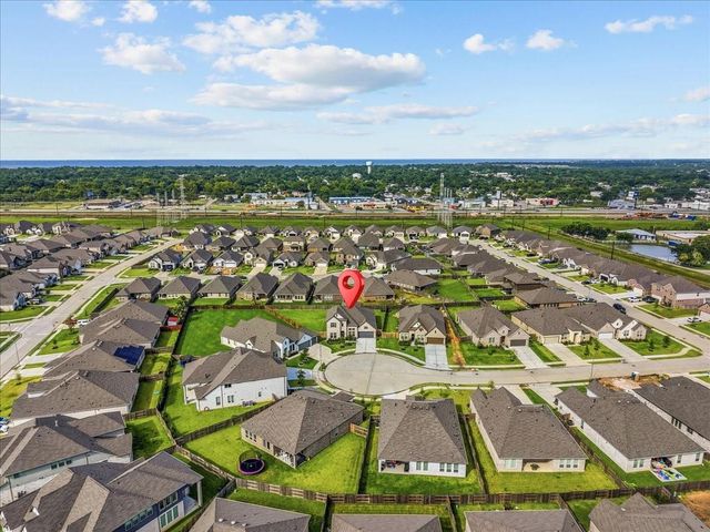 3013 Shelly Bayou Court, League City, TX 77573