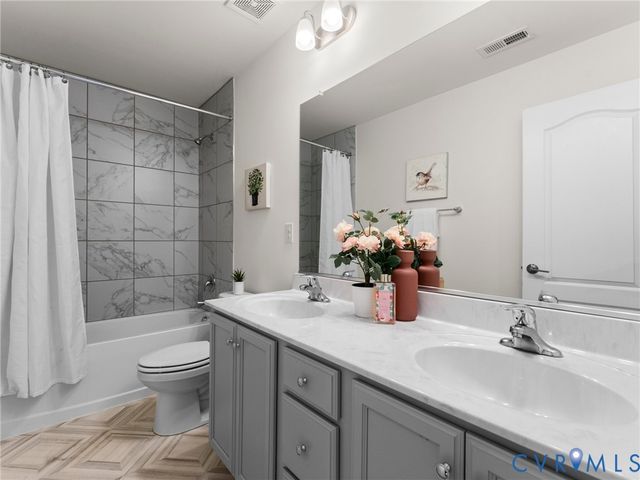 10810 Porter Park Ln, Henrico, VA 23059