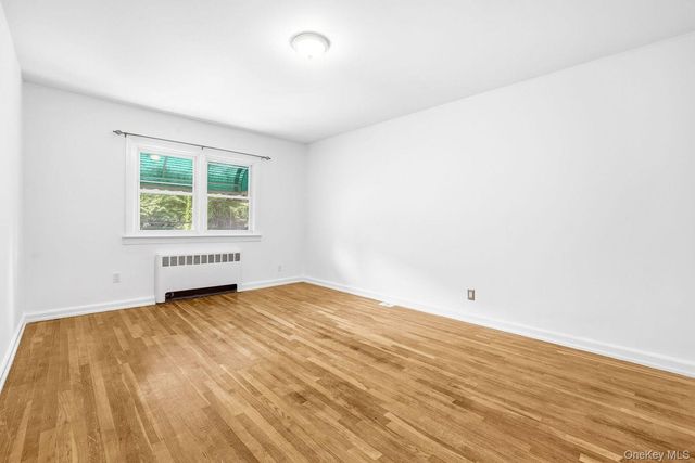 4223 Digney Avenue, Bronx, NY 10466
