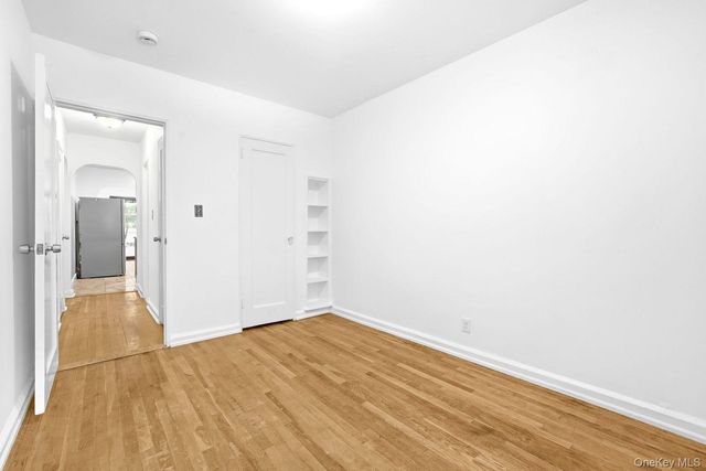 4223 Digney Avenue, Bronx, NY 10466