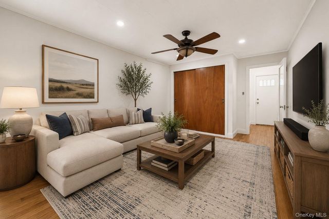 4223 Digney Avenue, Bronx, NY 10466