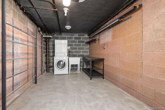 4223 Digney Avenue, Bronx, NY 10466