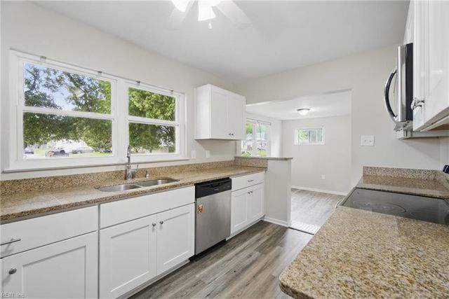1528 Janke RD, Virginia Beach, VA 23455