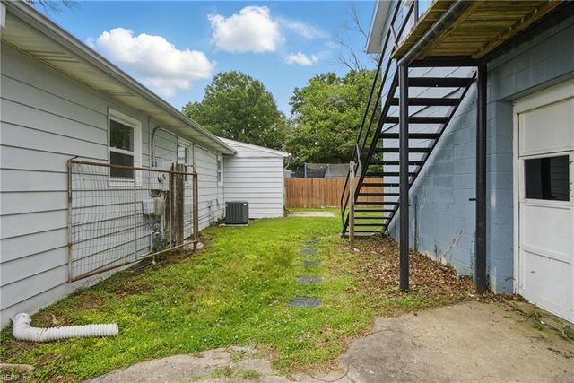 1528 Janke RD, Virginia Beach, VA 23455