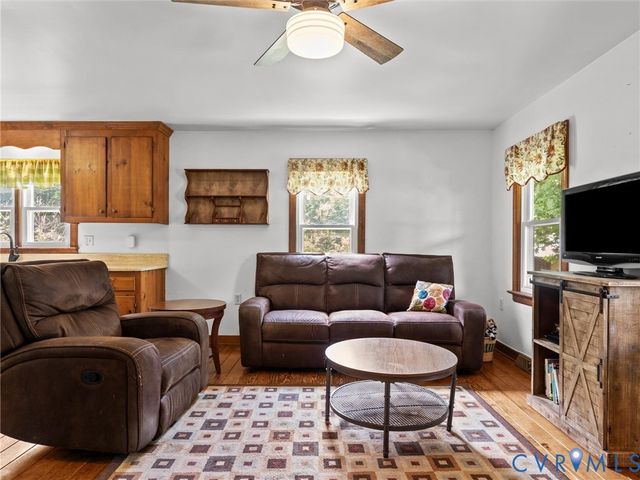 3607 Pacetown Rd, Goochland, VA 23153