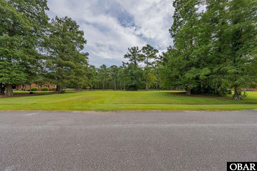 Image 1 of property listing at 104 Pike Drive, Elizabeth City, NC 27909