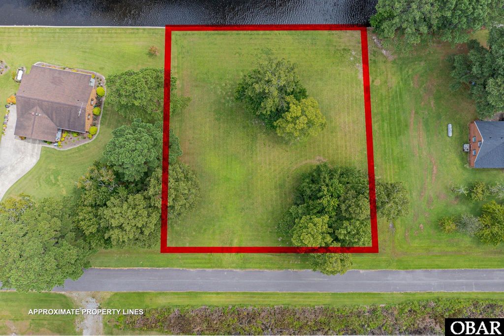 Image 16 of property listing at 104 Pike Drive, Elizabeth City, NC 27909