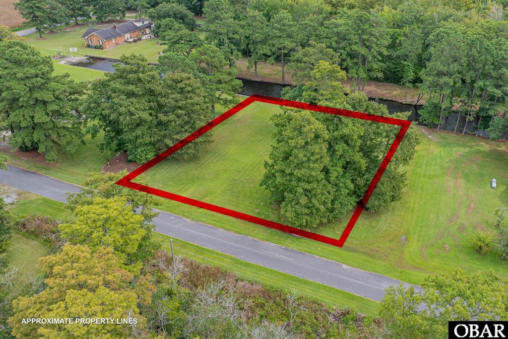 Image 18 of property listing at 104 Pike Drive, Elizabeth City, NC 27909