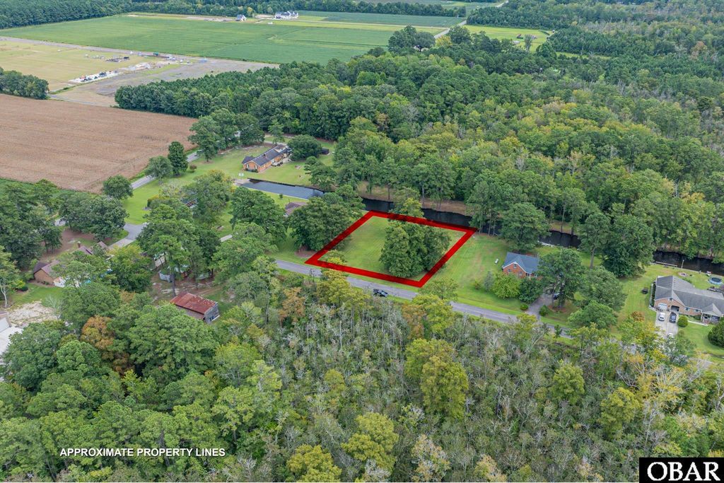 Image 27 of property listing at 104 Pike Drive, Elizabeth City, NC 27909