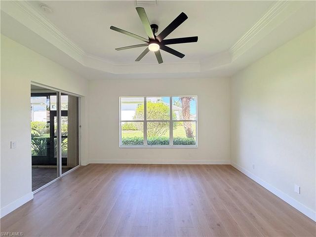 11001 Sea Tropic LN, Fort Myers, FL 33908