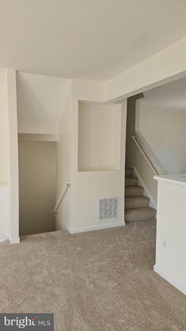 6852 DRIFTON CT, Centreville, VA 20121