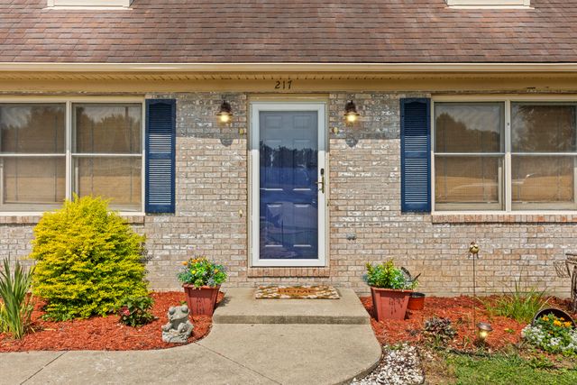 217 Corral Court, Frankfort, KY 40601