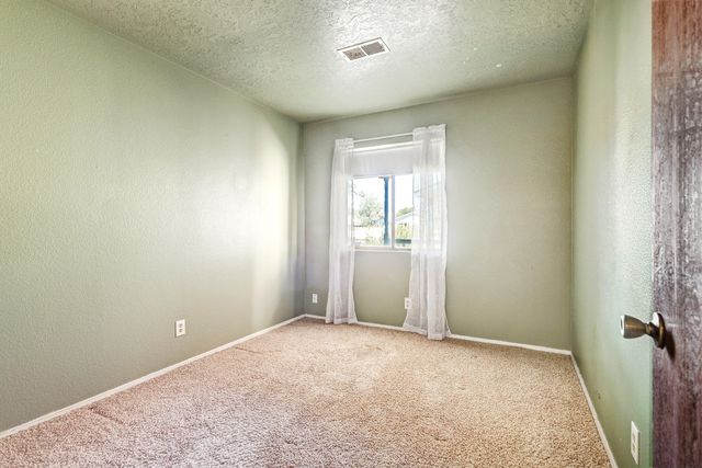 4862 Platinum Loop NE, Rio Rancho, NM 87124