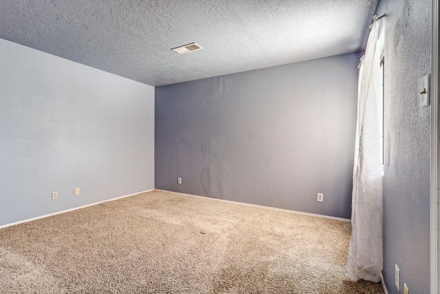 4862 Platinum Loop NE, Rio Rancho, NM 87124