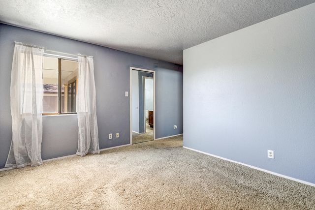 4862 Platinum Loop NE, Rio Rancho, NM 87124