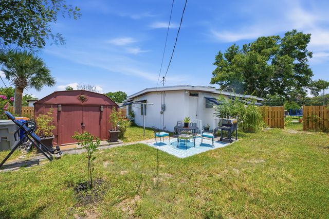 54 20th Lane SW, Vero Beach, FL 32962