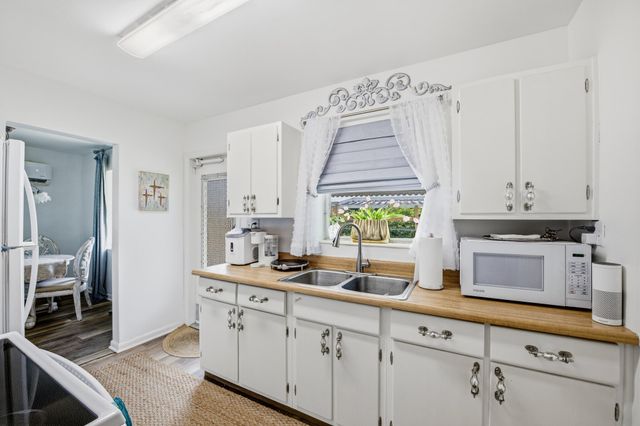 54 20th Lane SW, Vero Beach, FL 32962