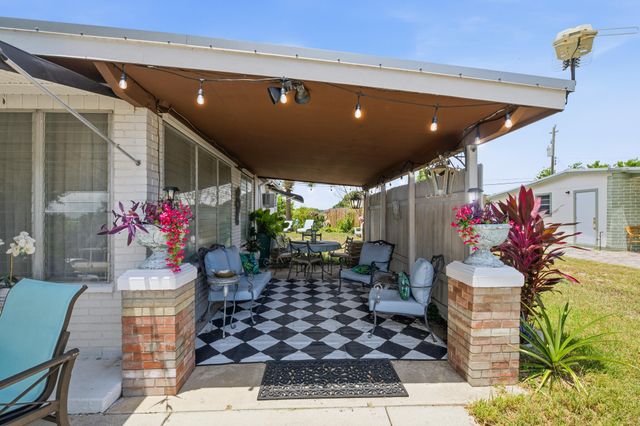 54 20th Lane SW, Vero Beach, FL 32962
